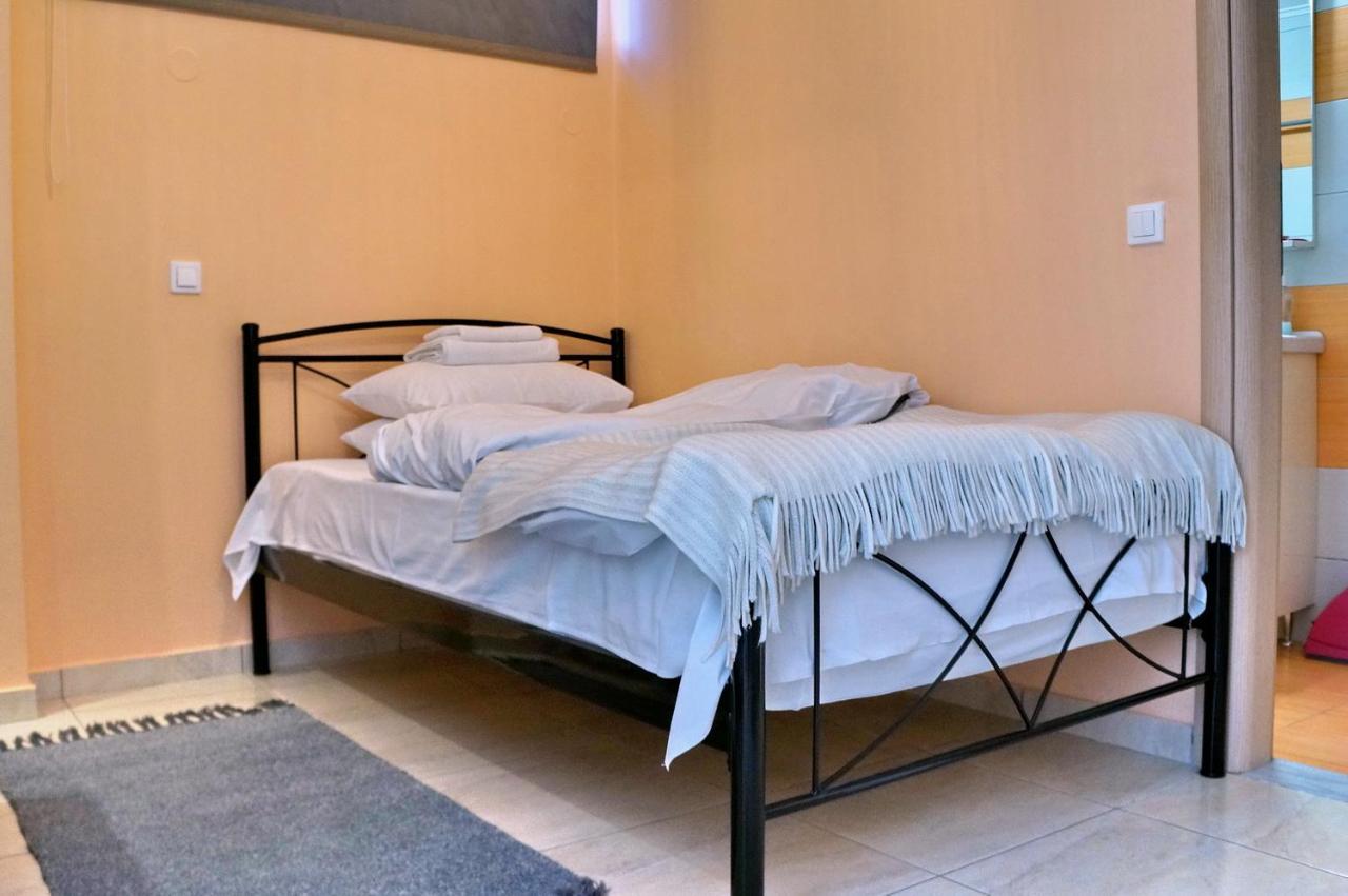 Aroma Rent House 2 Appartement Mytilíni Buitenkant foto